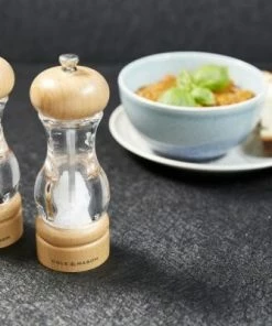 Cole & Mason 105 Salz- Und Pfeffermühlen Set, 16,5cm -Wesco store 220 DKBrands C M H10538P Lifestyle 5