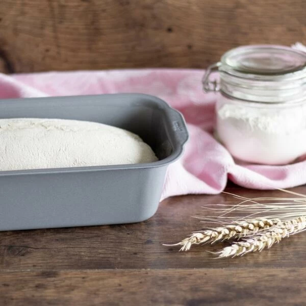 Städter We Love Baking Brotbackform 26 X 11,5 Cm / H 7,5 Cm Silber Emaill 1.700 Ml 5 Städter We Love Baking Brotbackform 26 X 11,5 Cm / H 7,5 Cm Silber Emaill 1.700 Ml – Bild 3