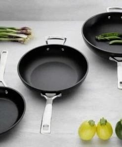 Le Creuset Aluminium-Antihaft-Pfanne Hoch 28 Cm (mit Gegengriff) / 2,06 Kg -Wesco store Aluminium Antihaft 12 klein 1 l 2