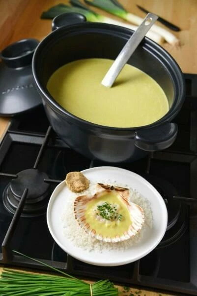 Appolia Cocotte In Limette 45,0 X 30,5 Cm / 32,5 X 26,5 Cm / 22,5 Cm / 6,3 L / 5,41 Kg 4 Appolia Cocotte In Limette 45,0 X 30,5 Cm / 32,5 X 26,5 Cm / 22,5 Cm / 6,3 L / 5,41 Kg – Bild 2