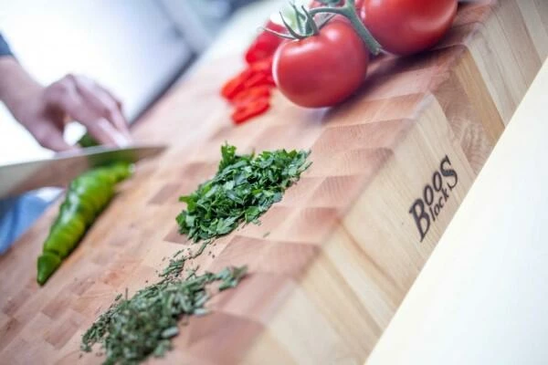 Boos Blocks Hackbrett Aus Ahorn, 30 X 30 Cm 4 Boos Blocks Hackbrett Aus Ahorn, 30 X 30 Cm – Bild 2