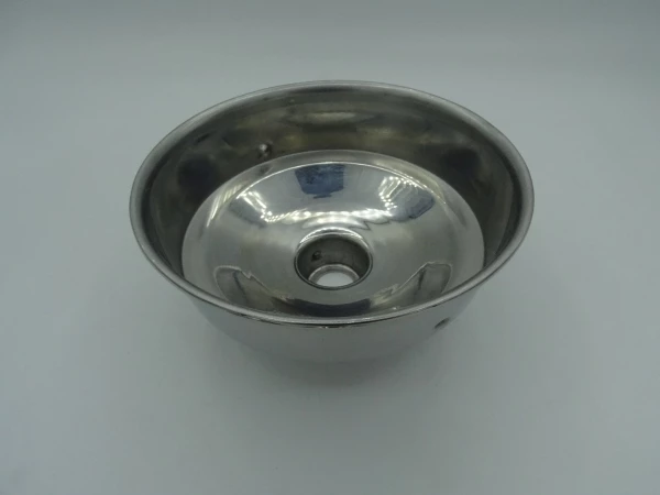 Cilio Profi Saftpresse Amalfi In Hochglanz Silber (B-Ware - Guter Zustand) 6 Cilio Profi Saftpresse Amalfi In Hochglanz Silber (B-Ware - Guter Zustand) – Bild 4